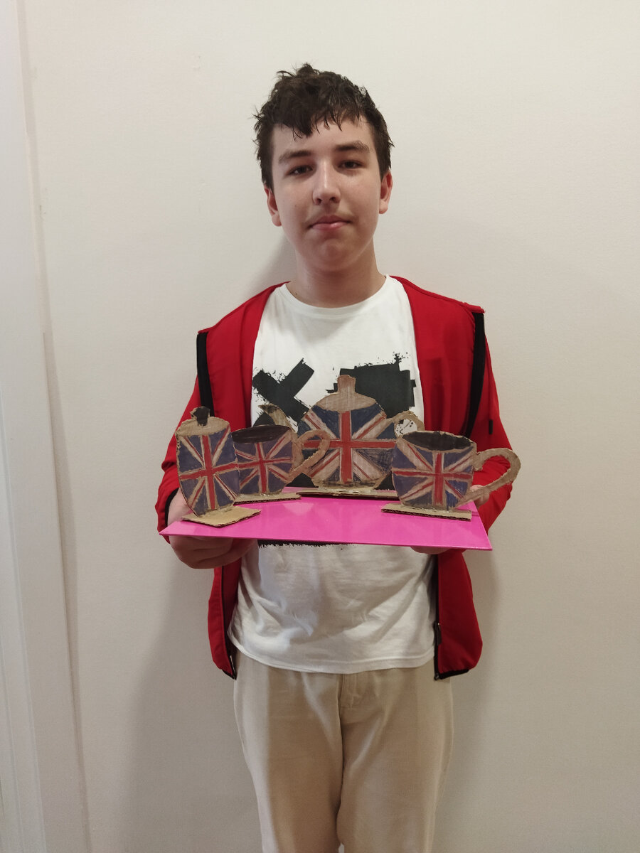 Проектная работа моего воспитанника на тему:"Чаепитие в Англии "🤗