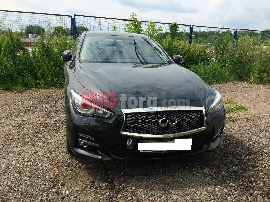 Infiniti Q50, который уничтожили сзади. Продавец вновь попытался обмануть,  но у него это не получилось | Журнал Авто.ру | Дзен