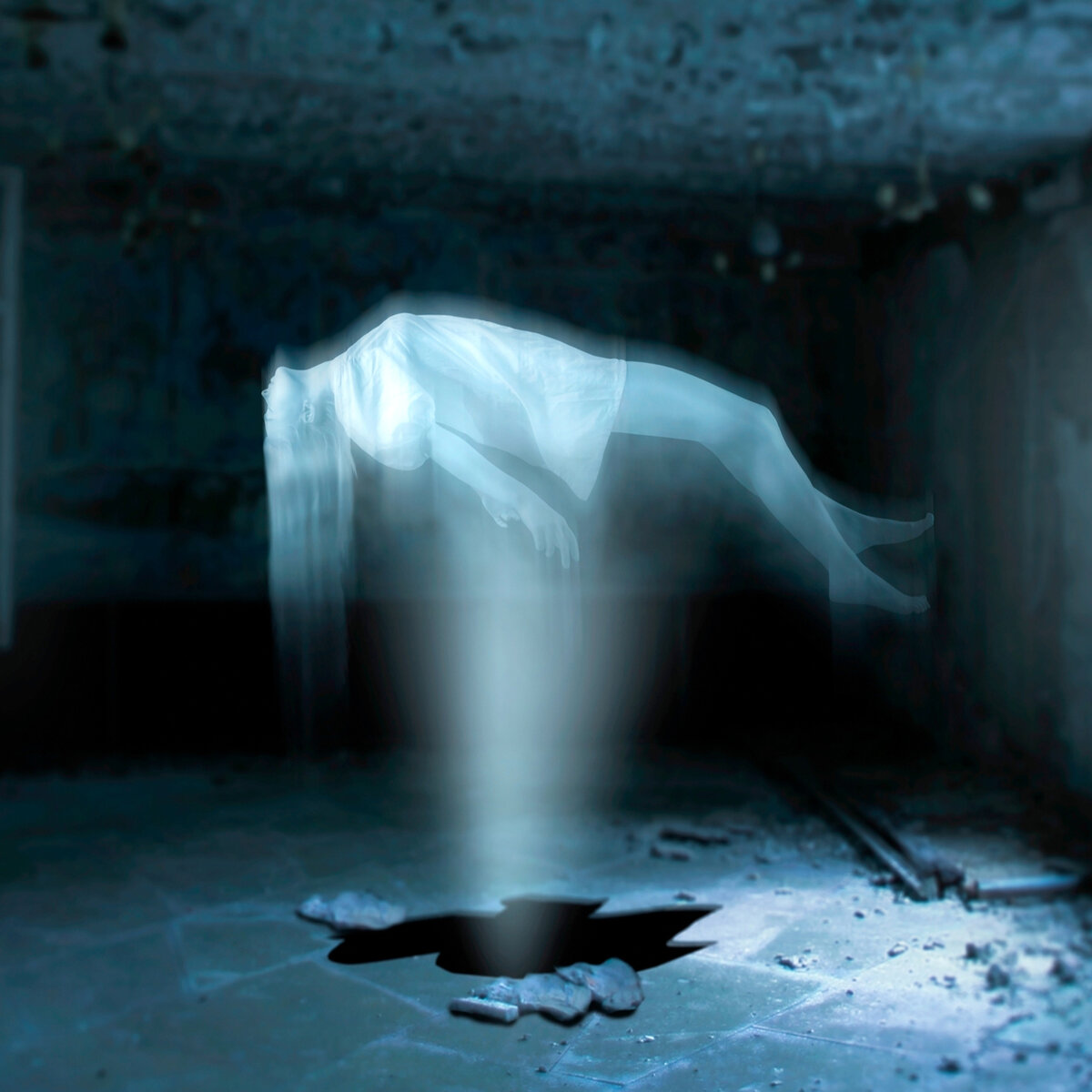 Leaving the body. Потусторонний мир душа после смерти. Дух человека после смерти.