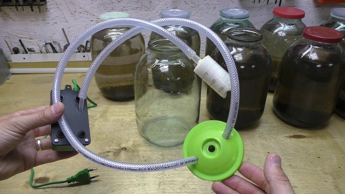 Самодельный вакуумный насос из аквариумного компрессора для фильтрации настоек