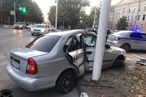 Место ДТП. Фото со стр. VK «Аварийный комиссар Новочеркасск»
