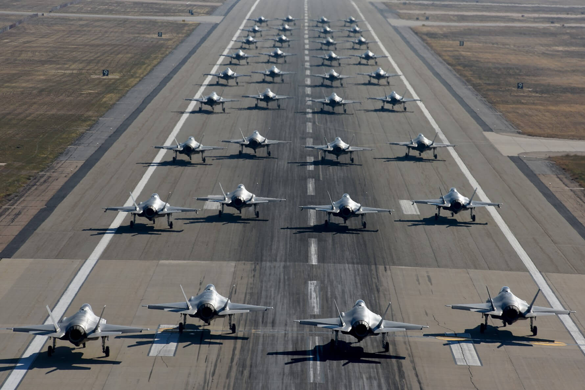  Фото: U.S. Air Force photo