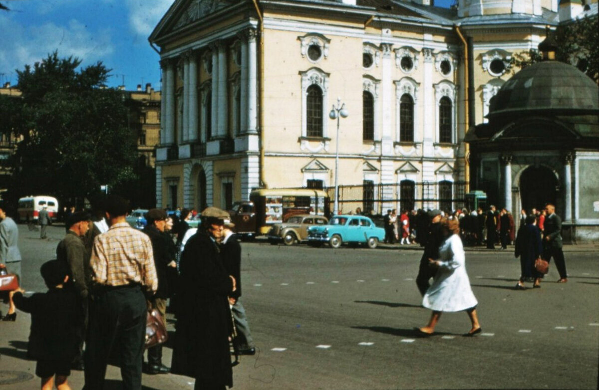 Санкт-Петербург в прошлом и настоящем: 8 фотографий центра города ...