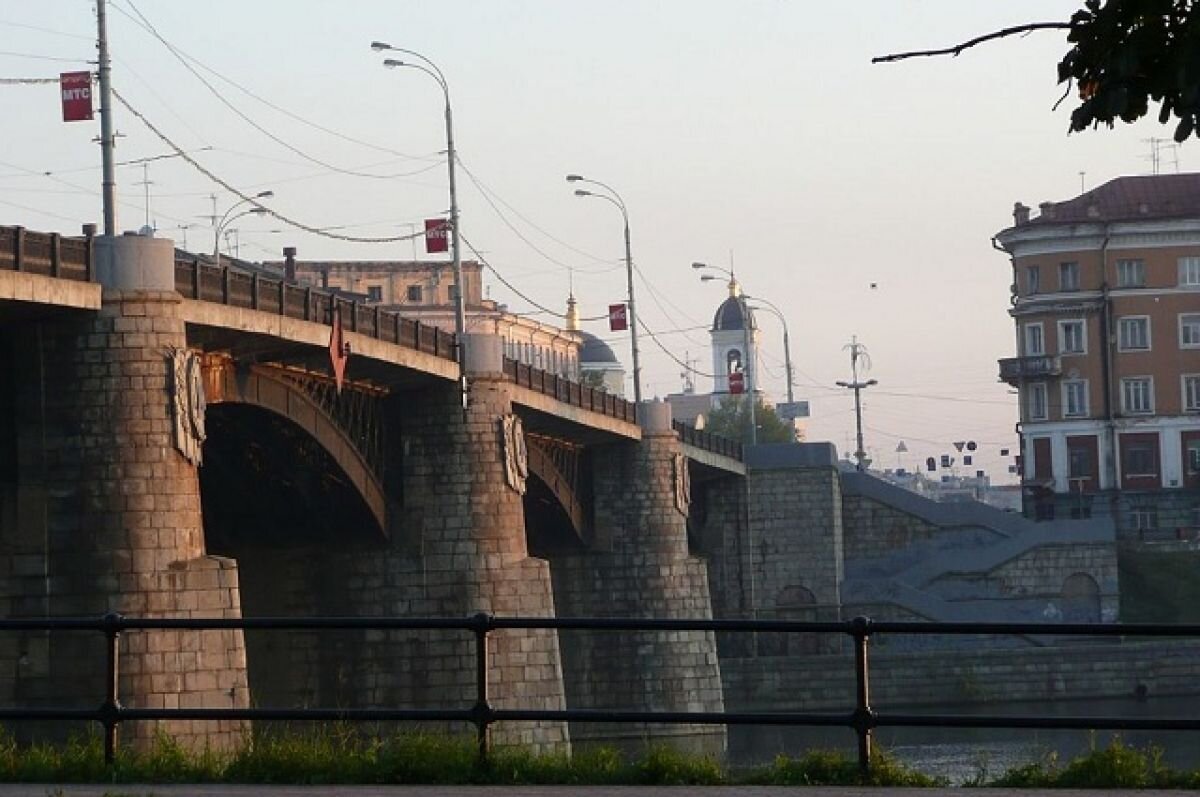    В Твери на Новом мосту ограничили скорость и повесили видеокамеру