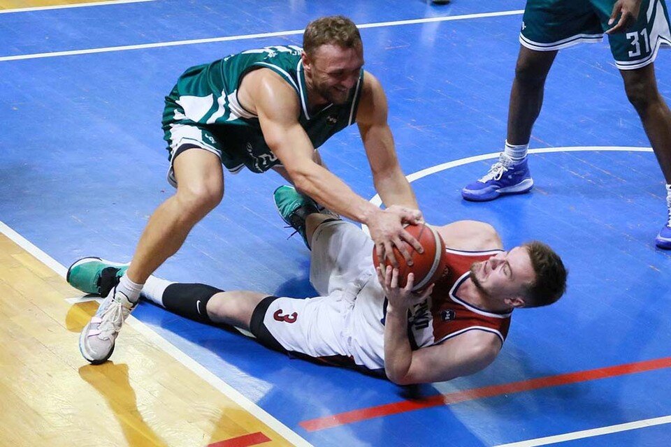     "Барнаул" -"Руна" Олег УКЛАДОВ