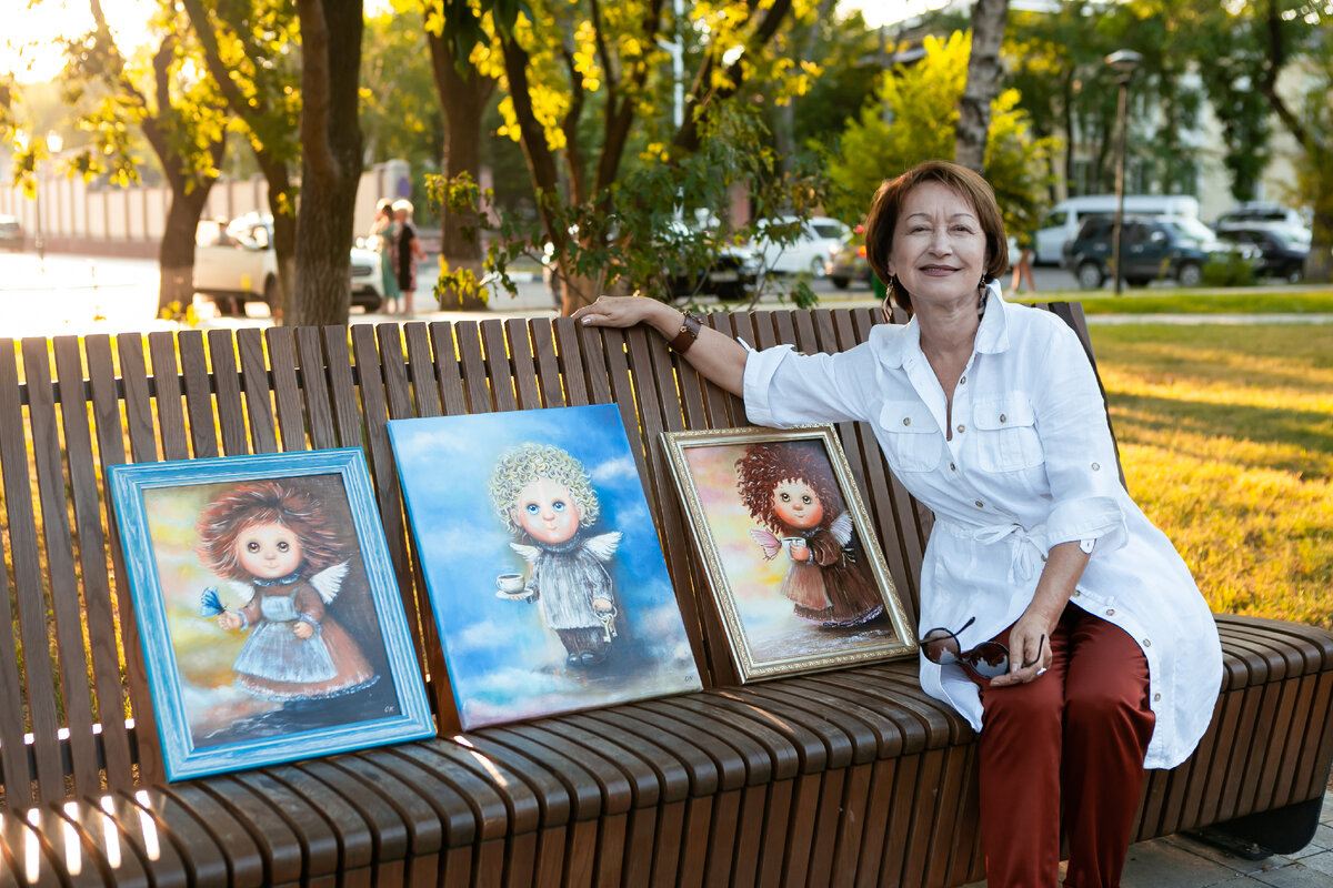 Ольга Коновалова, художник и ее "друзья-ангелы". Можно заказать картину своего ангелочка!