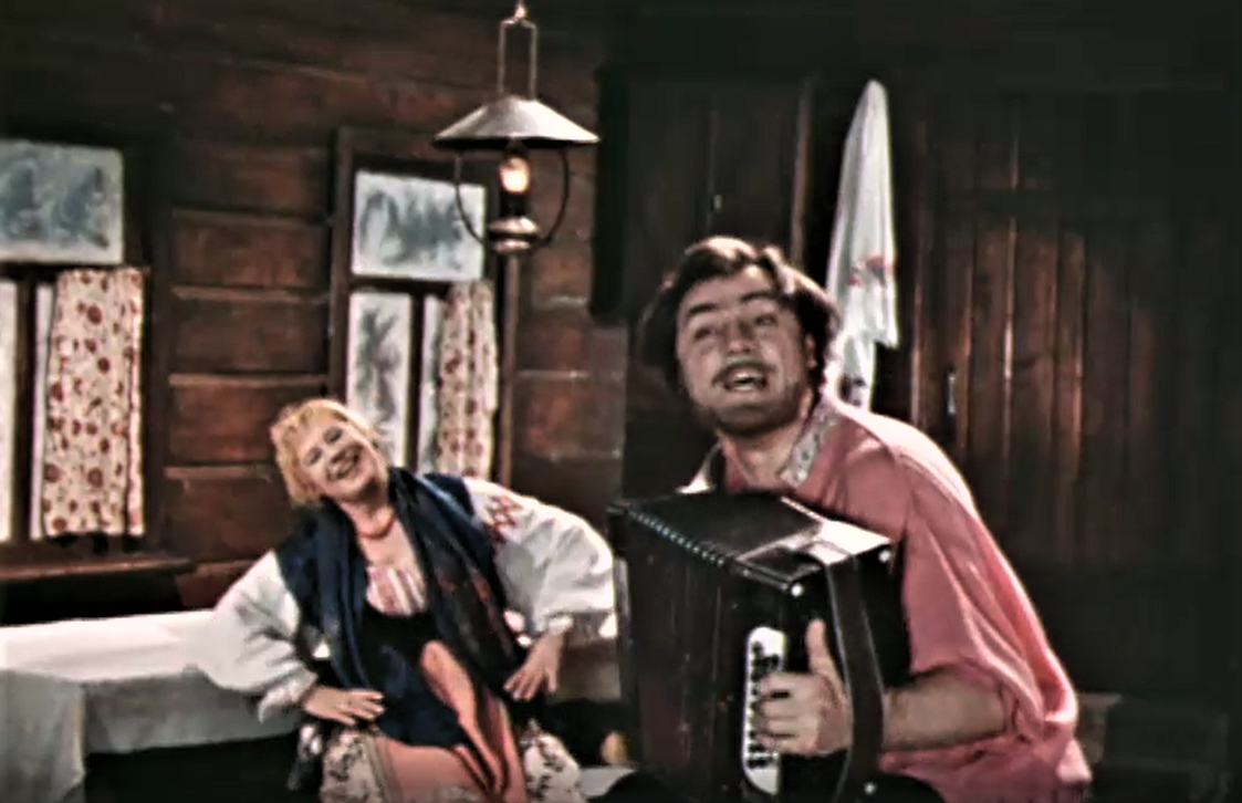 Кадр из телеспектакля "Власть тьмы" (1978)