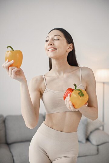 <a href="https://ru.freepik.com/free-photo/young-fitness-woman-standing-at-home-holding-red-and-yellow-paprika_26964947.htm#query=%D0%B4%D0%B5%D1%82%D0%BE%D0%BA%D1%81&position=2&from_view=search&track=sph">Изображение от prostooleh</a> на Freepik