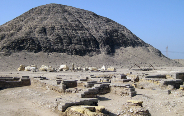 Многоуровневый лабиринт под Великими пирамидами. Почему египетские власти тормозят исследование загадочных древних катакомб