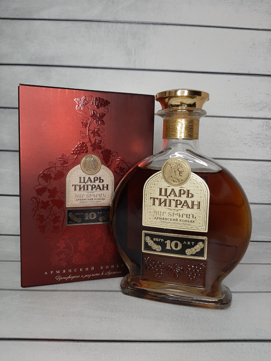 Армянский коньяк арни. Ной классик 7. Коньяк jenssen epiphanie. Элитные напитки. Коньяк российский.