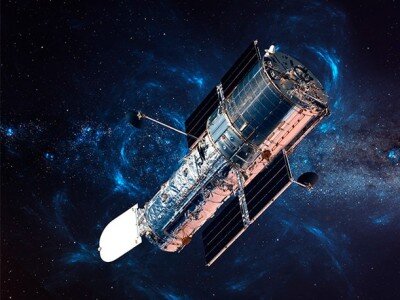    «Хаббл» сфотографировал противоречивую галактику