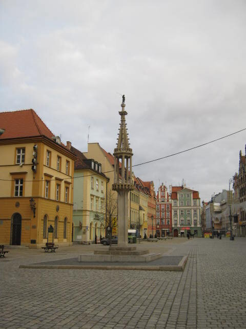 Вроцлав - один из крупнейших городов Польши, столица исторической области Силезии.