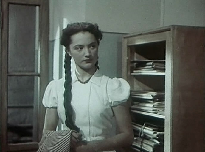 Ариадна Шенгелая в фильме "Екатерина Воронина" источник: kino-teatr.ru