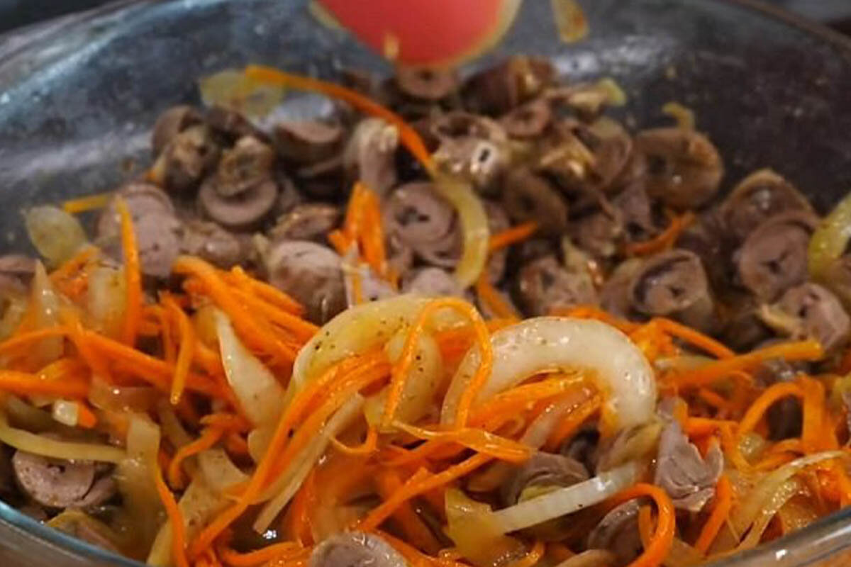 Куриные желудки по-корейски: рецепт приготовления хе с морковкой