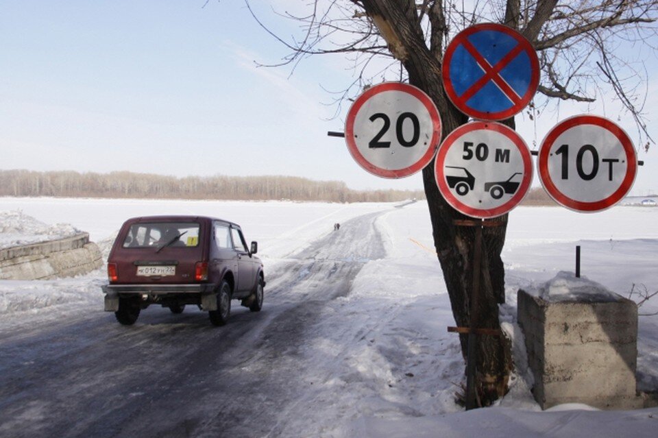     Актуальную информацию для водителей ежедневно размещают на портале “Томскавтодора”. Олег Укладов