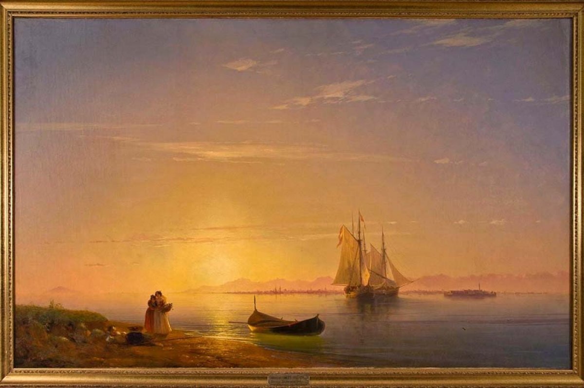    «Берег Далмации» Айвазовского нашёлся в 1918 году в потайной комнате на ул. Рождественской.