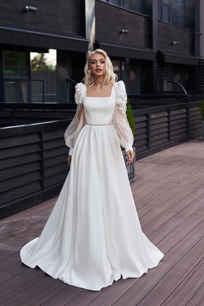 Модные свадебные платья лета 2023: изысканные и красивые модели
