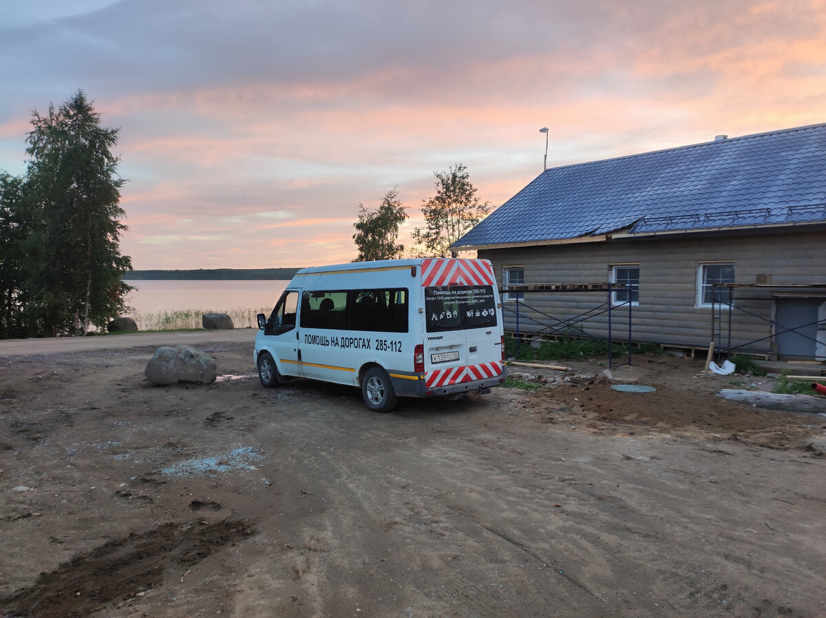 Здравствуйте, меня зовут Дмитрий, решил создать блог про свою работу. Ремонтирую автомобили на выезде, разные ситуации, разные люди.