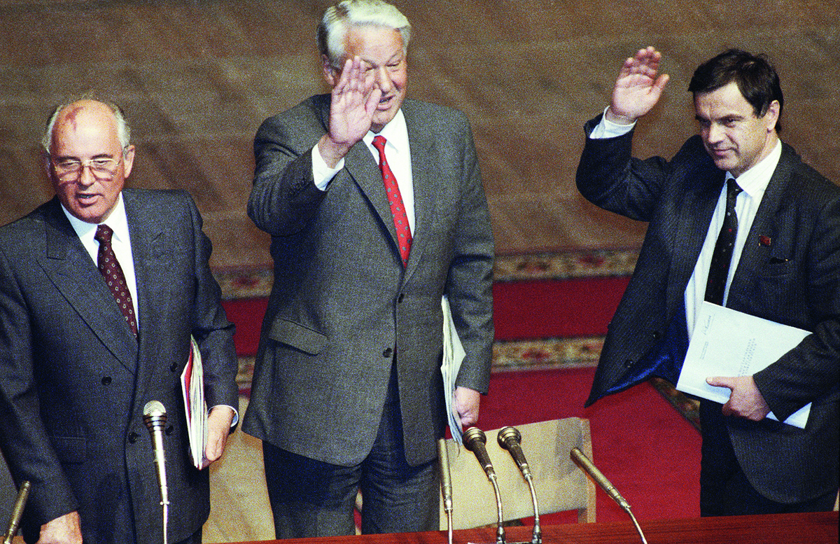 Горбачев 1991. Хасбулатов и Ельцин 1993. Ельцин Руцкой Хасбулатов.