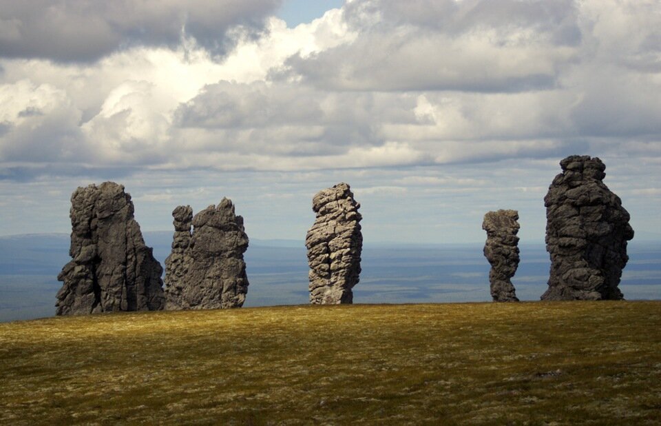 Столбы "Мань-пупу-ньер"