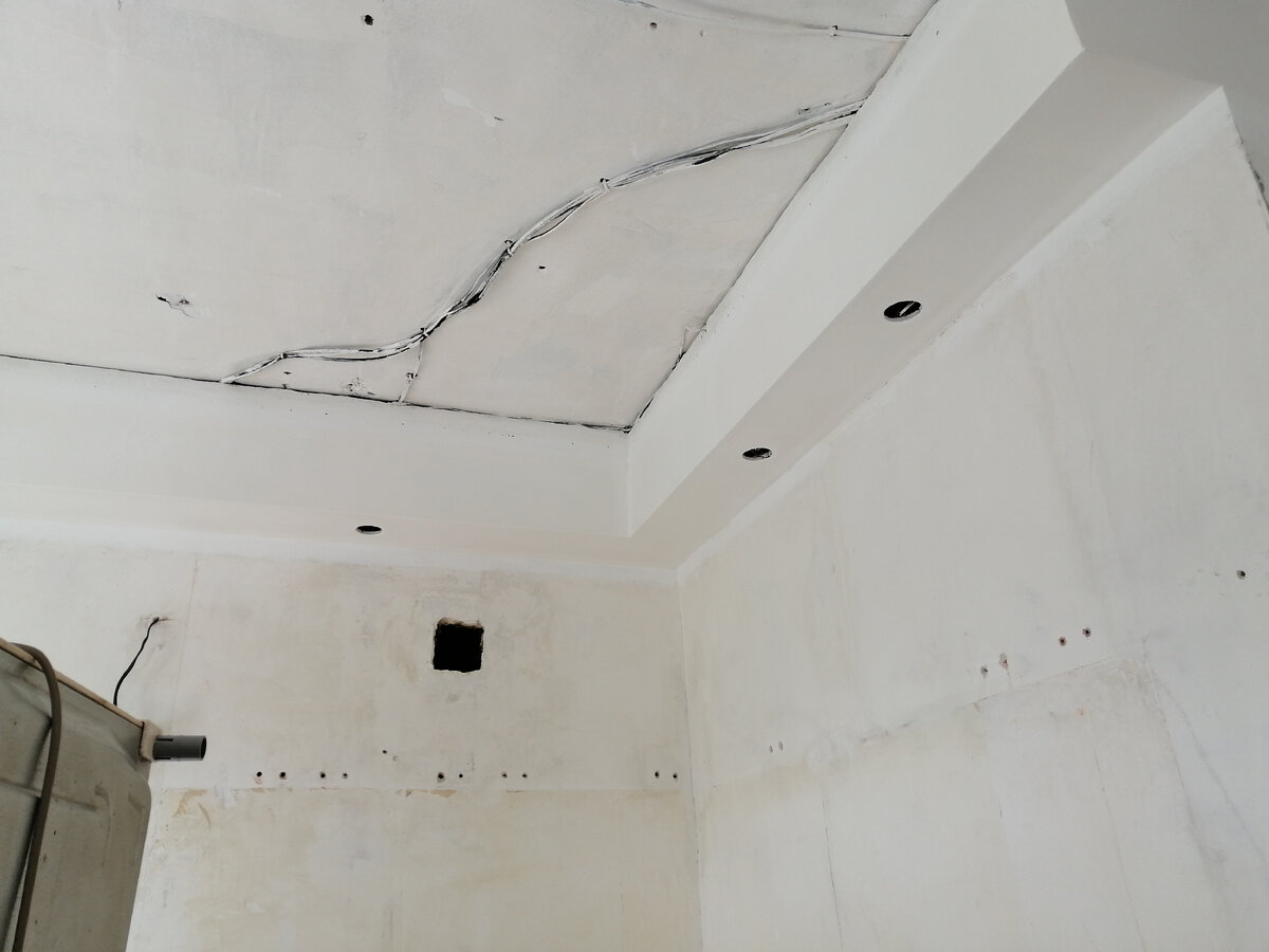 А это кухонная зона.