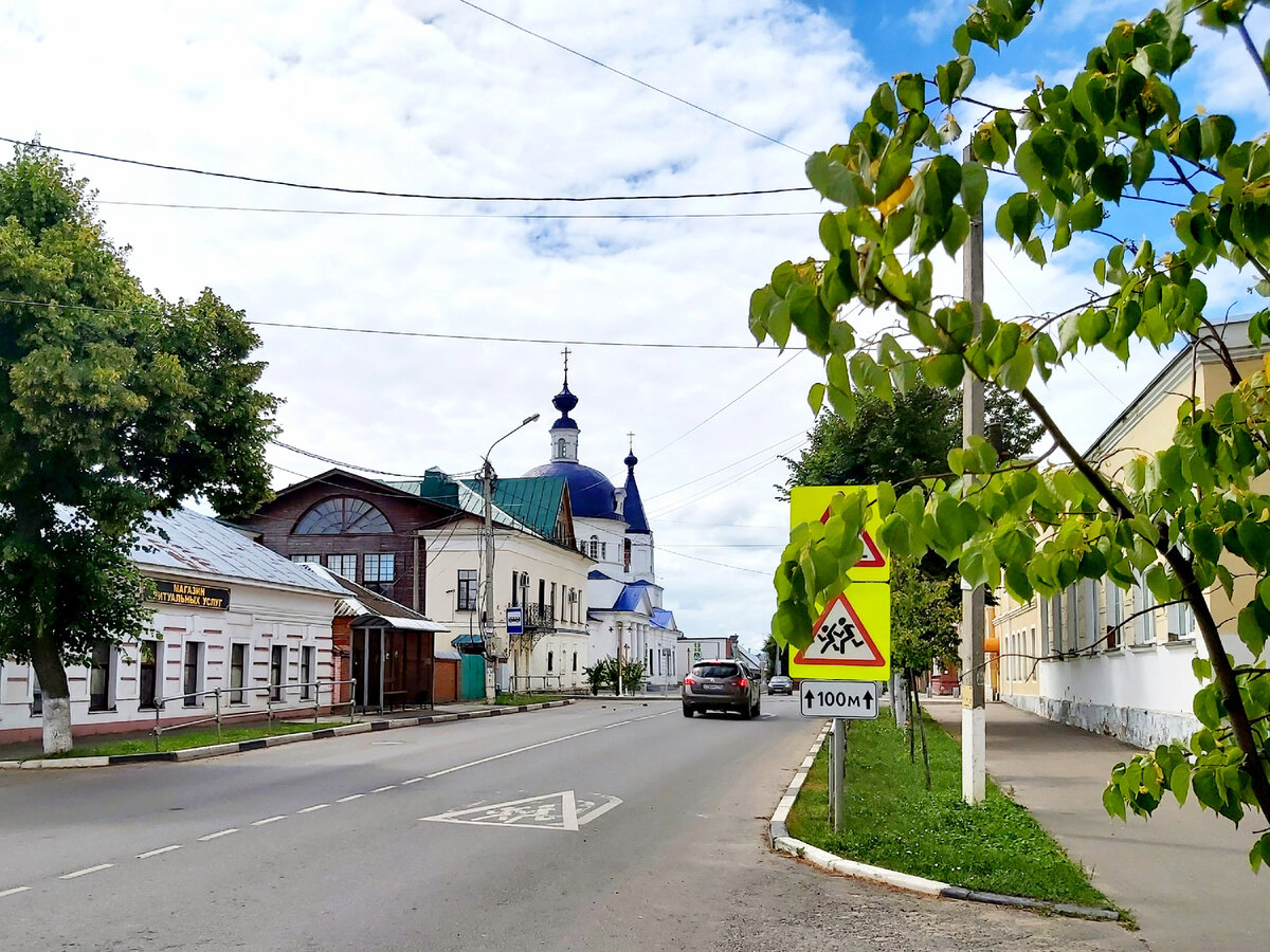 Путешествие в Зарайск: стоит ли тратить 4 часа на дорогу в одну сторону из  Москвы? | Beer & Travel | Дзен