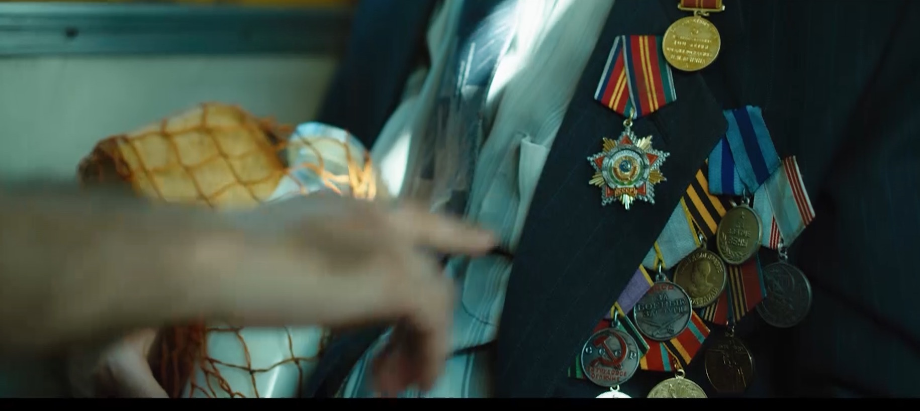 Посмотрел фильм «Небо» про наших в Сирии. Хотели «Топ-Гана» снять, а получилось как всегда ???‍♂️4