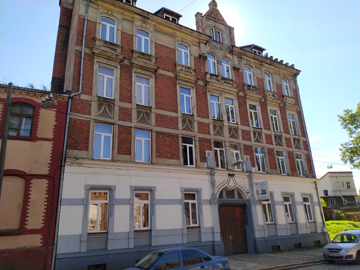 Здание гостиницы "У медведя" в Черняховске