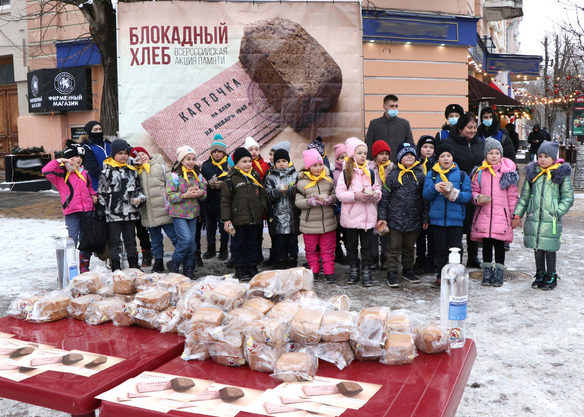 Разговор с детьми у таких инсталляций никогда не забудется