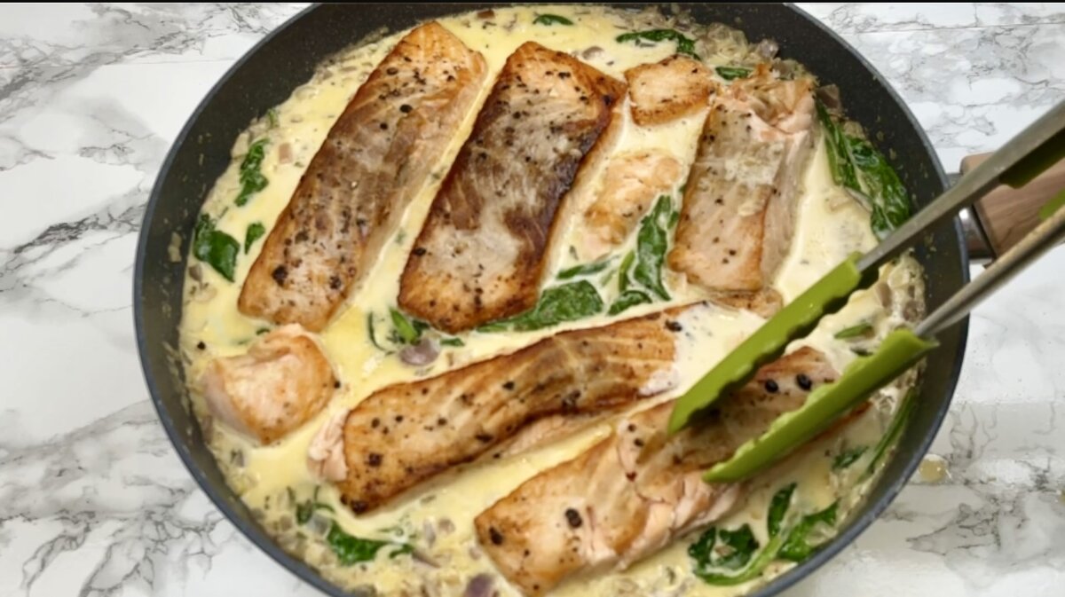 Сочный лосось в соусе - Cook Like Kristy 