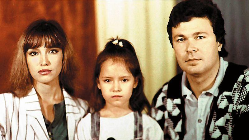 Анна Самохина с Александром и дочерью