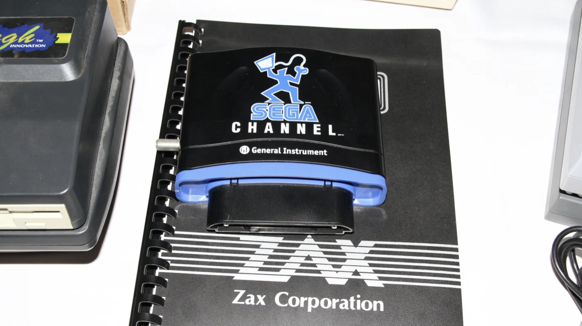 Картриджный модем Sega Channel. / Валентин Козин, Flickr // CC BY 2.0