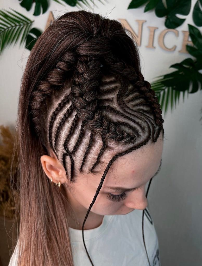 БРЕЙДЫ В ХВОСТ