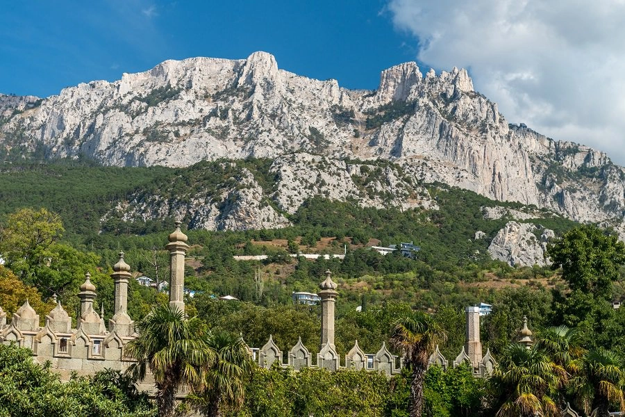 У подножия Ай-Петри