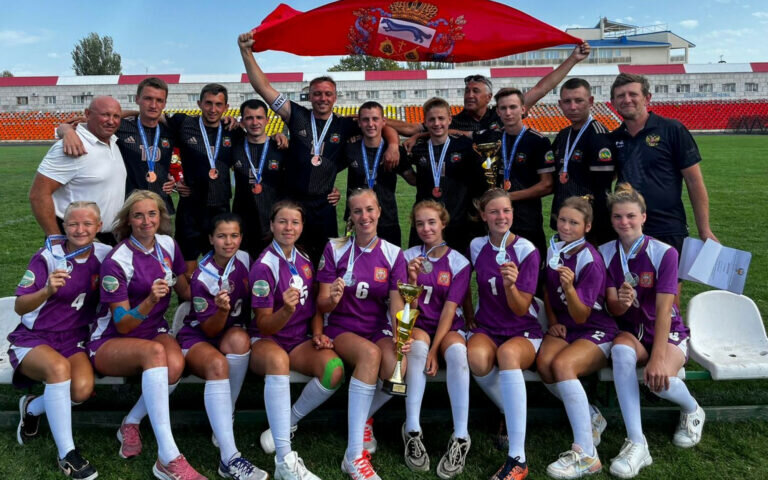    Сборные Оренбуржья стали призерами чемпионата России по лапте Кристина Просвиркина