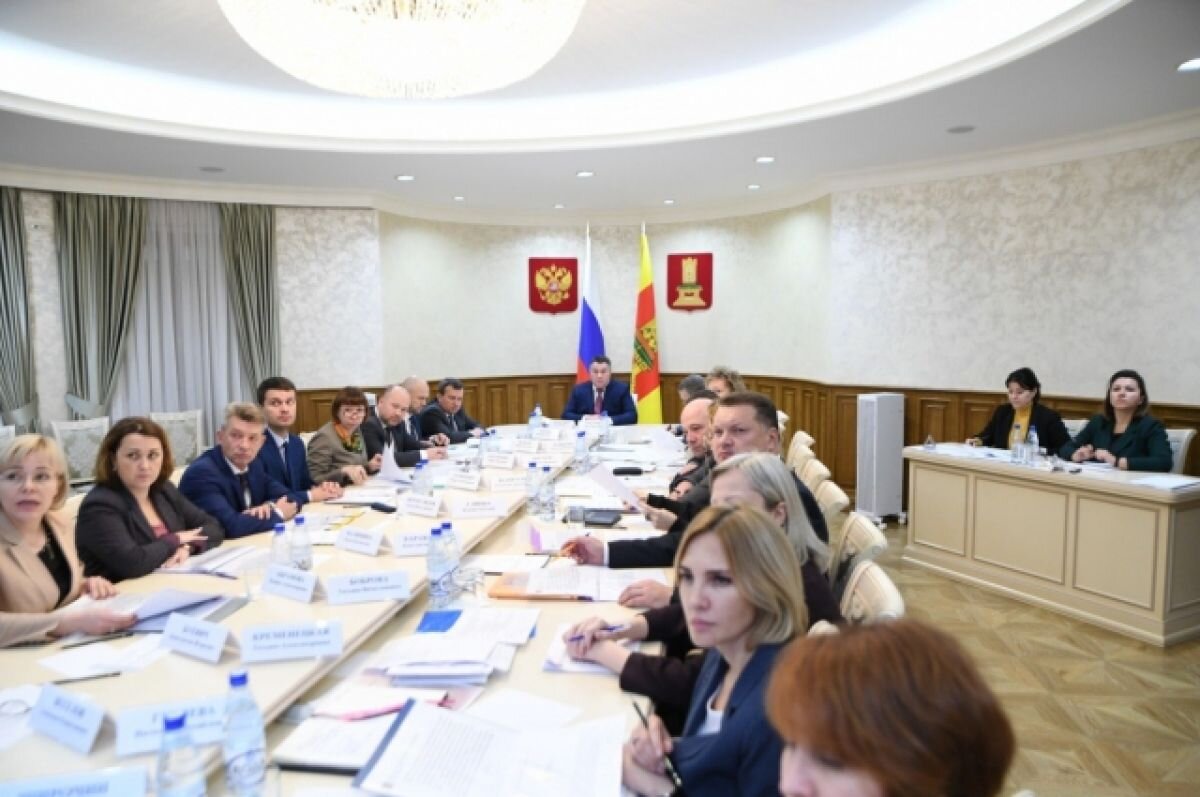    В Тверской области повысят зарплаты врачам, учителям и воспитателям