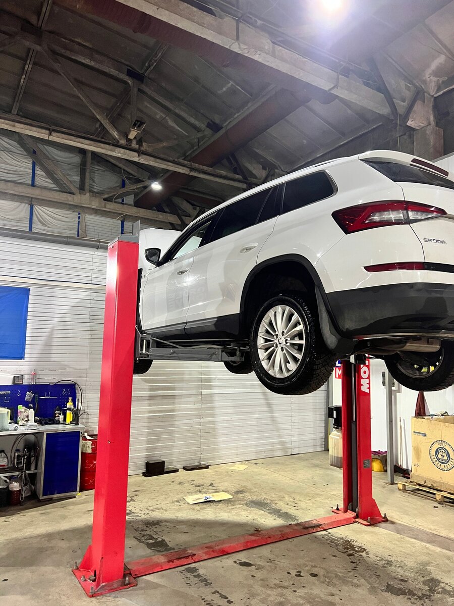 Skoda Kodiaq
Год выпуска: 2019
Пробег: 60 380 км Oil Transfusion
Замена масла в роботизированной коробке передач Skoda Kodiaq
7-ступенчатая версия DSG с мокрым сцеплением DSG Dq500 DSG7-0BT/0BH
Данная