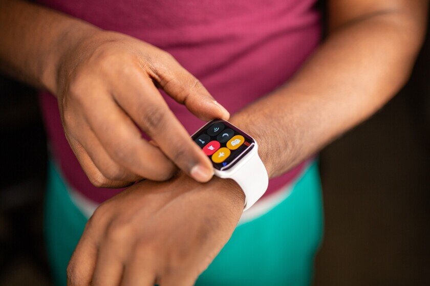    Apple Watch смогли намекнуть на беременность. Фото: Unsplash