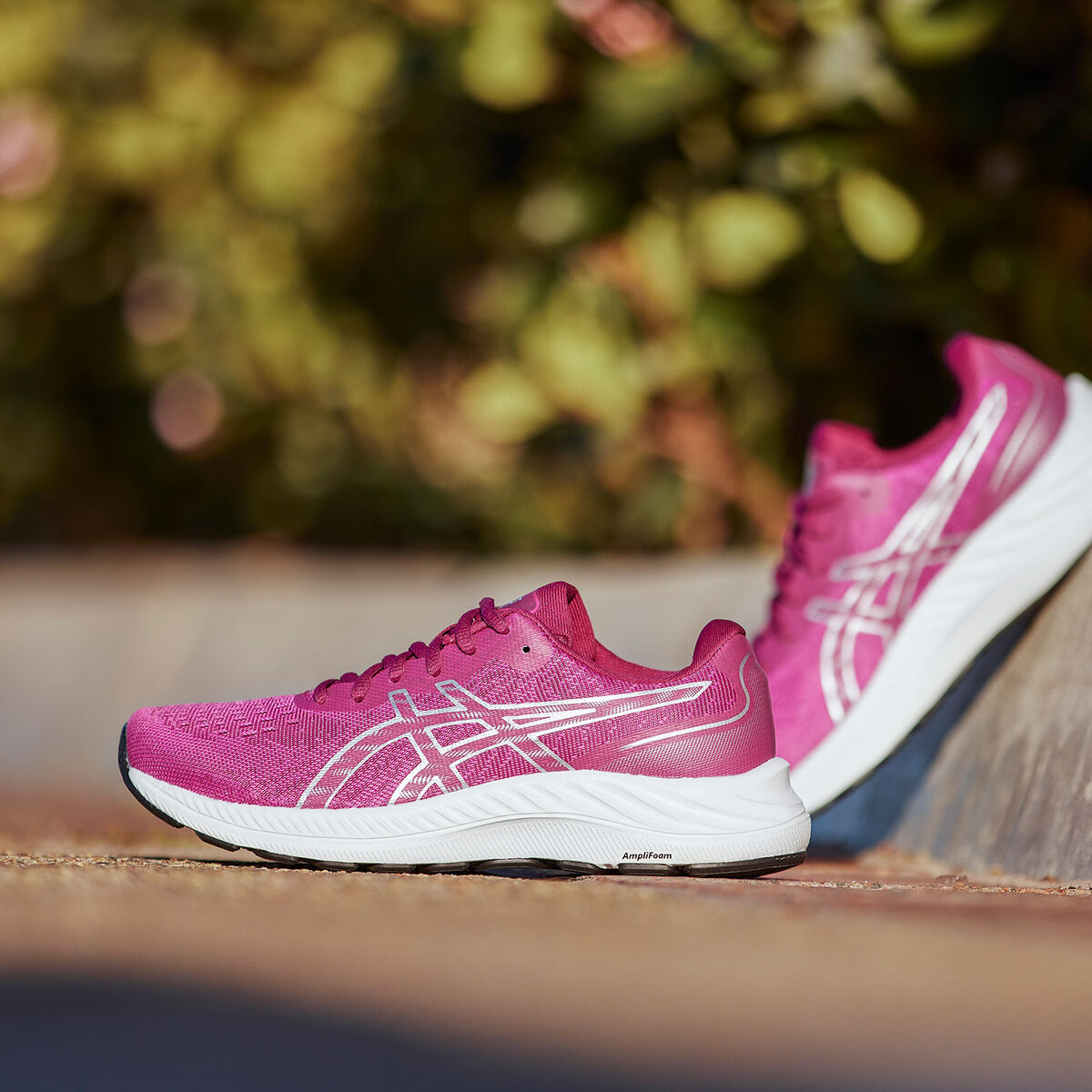 Excite asics deals