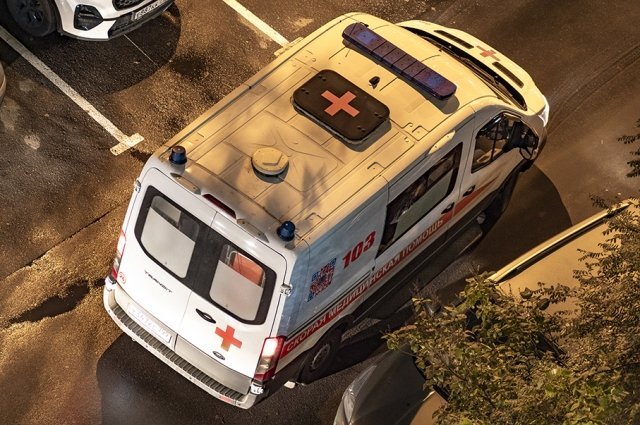    Как накажут водителя, не пускавшего скорую к роддому в Нижнем Новгороде?