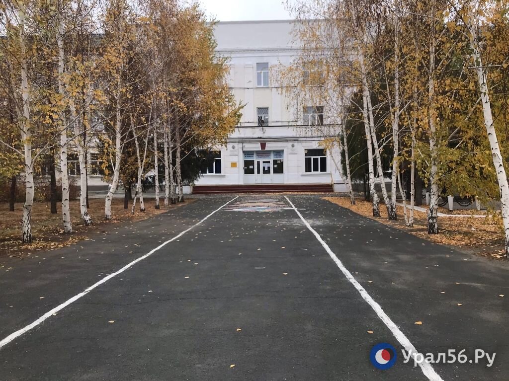    «Это происходит почти ежедневно»: очередное сообщение о минировании и вооруженном налете на школу Орска