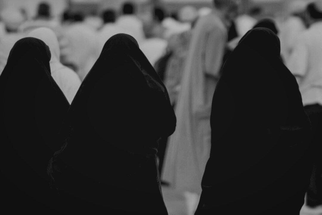 КТО ЯВЛЯЕТСЯ МАХРАМОМ ДЛЯ ЖЕНЩИНЫ?