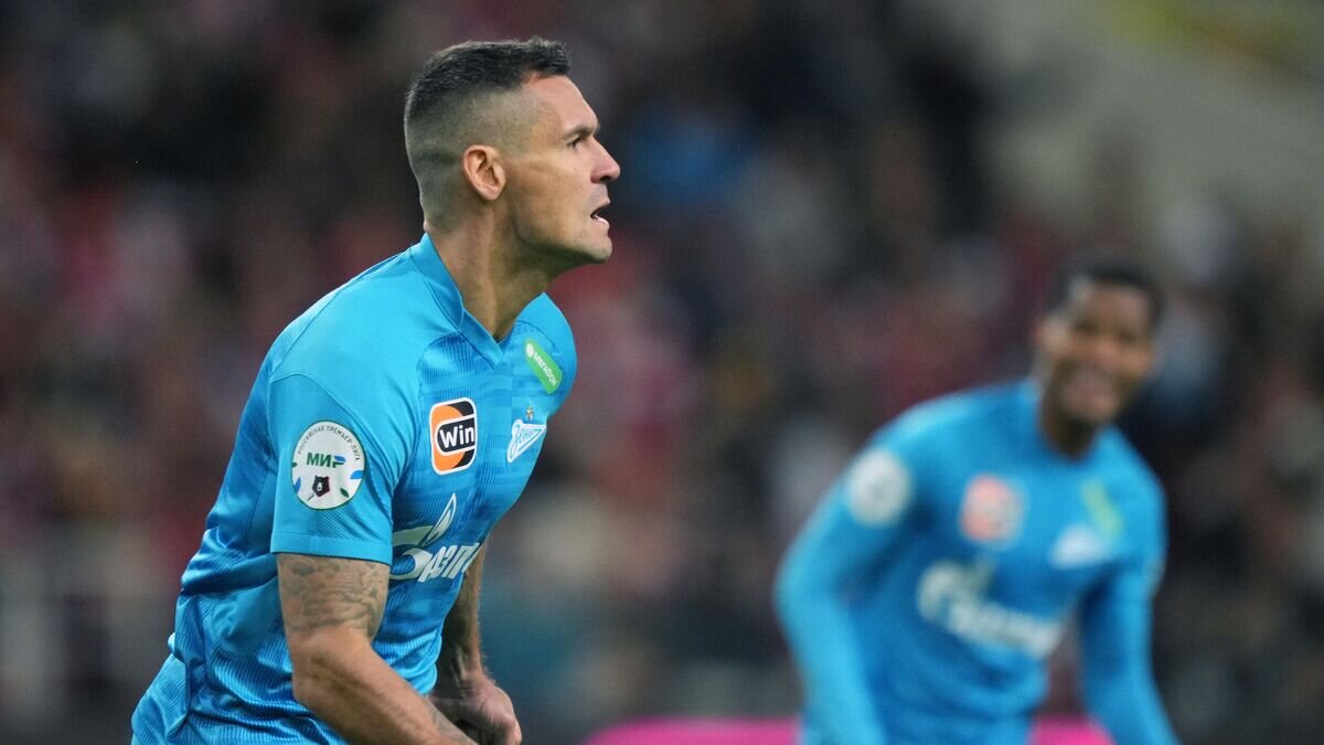    Игрок "Зенита" Деян Ловрен© РИА Новости / Александр Вильф