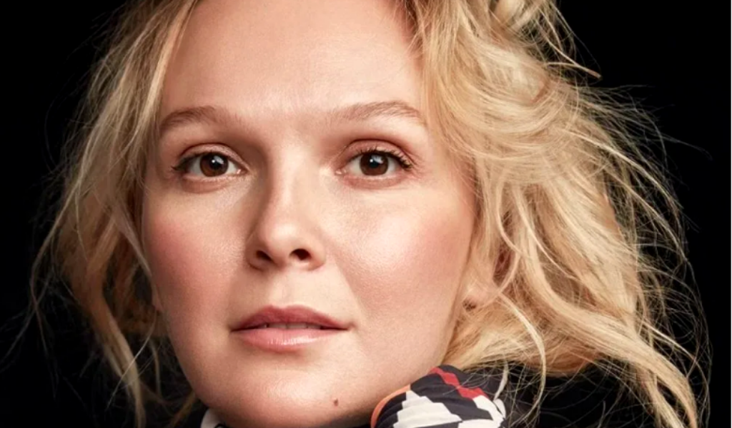 Актриса Елена Великанова