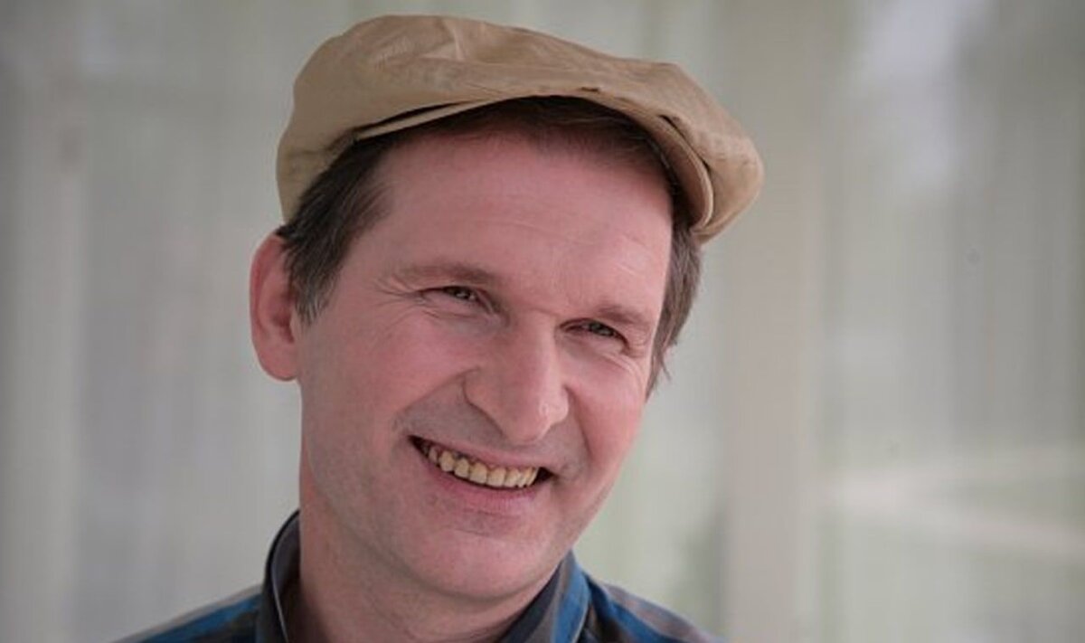        Кадр из сериала «Сваты»