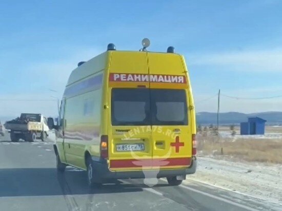     КАДР ИЗ ВИДЕО ОЧЕВИДЦА ИЗ ТЕЛЕГРАМ-КАНАЛА «LENTA75.RU | ДТП»