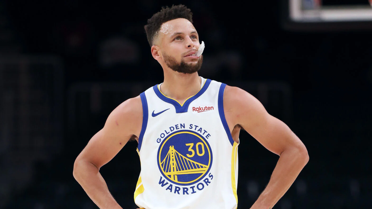    Стефен Карри© Фото : Сайт НБА