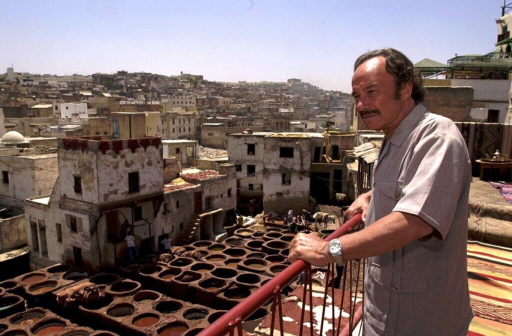 Али и красильни. Фото с интернета.