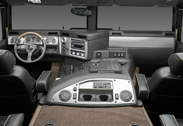 Chevrolet. Cамый тяжелый автомобиль в мире. ТОП рейтинг тяжелых машин по весу.