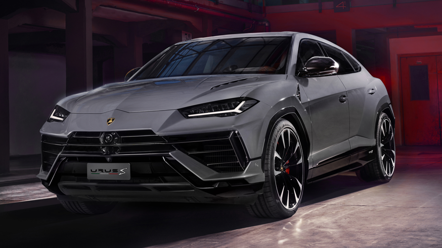 На фото: Lamborghini Urus S